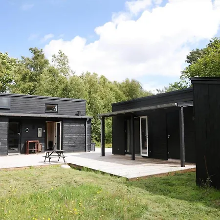 Semesterbostad 13370-hojby-havsbjergvej-11-a Højby