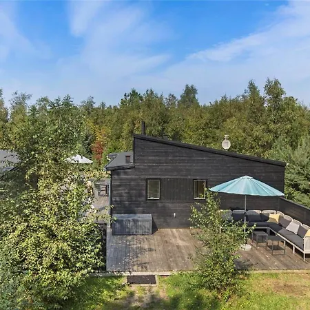 Semesterbostad 13370-hojby-havsbjergvej-11-a